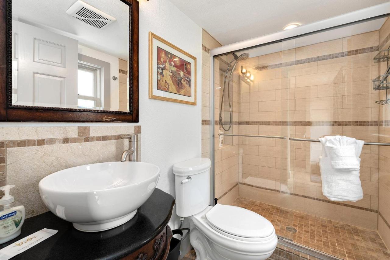 פורט קולינס Lola House! Cozy Comfort, Prime Old Town Location מראה חיצוני תמונה