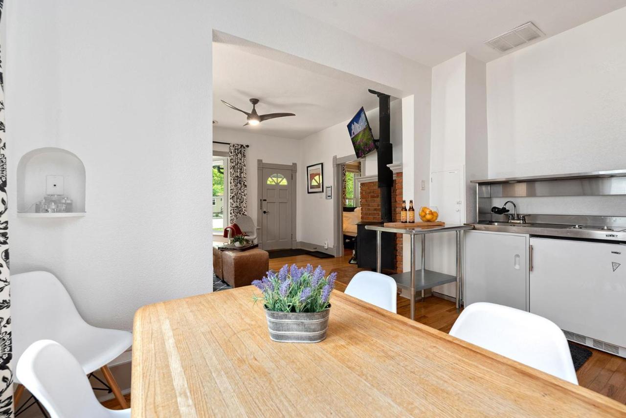 פורט קולינס Lola House! Cozy Comfort, Prime Old Town Location מראה חיצוני תמונה